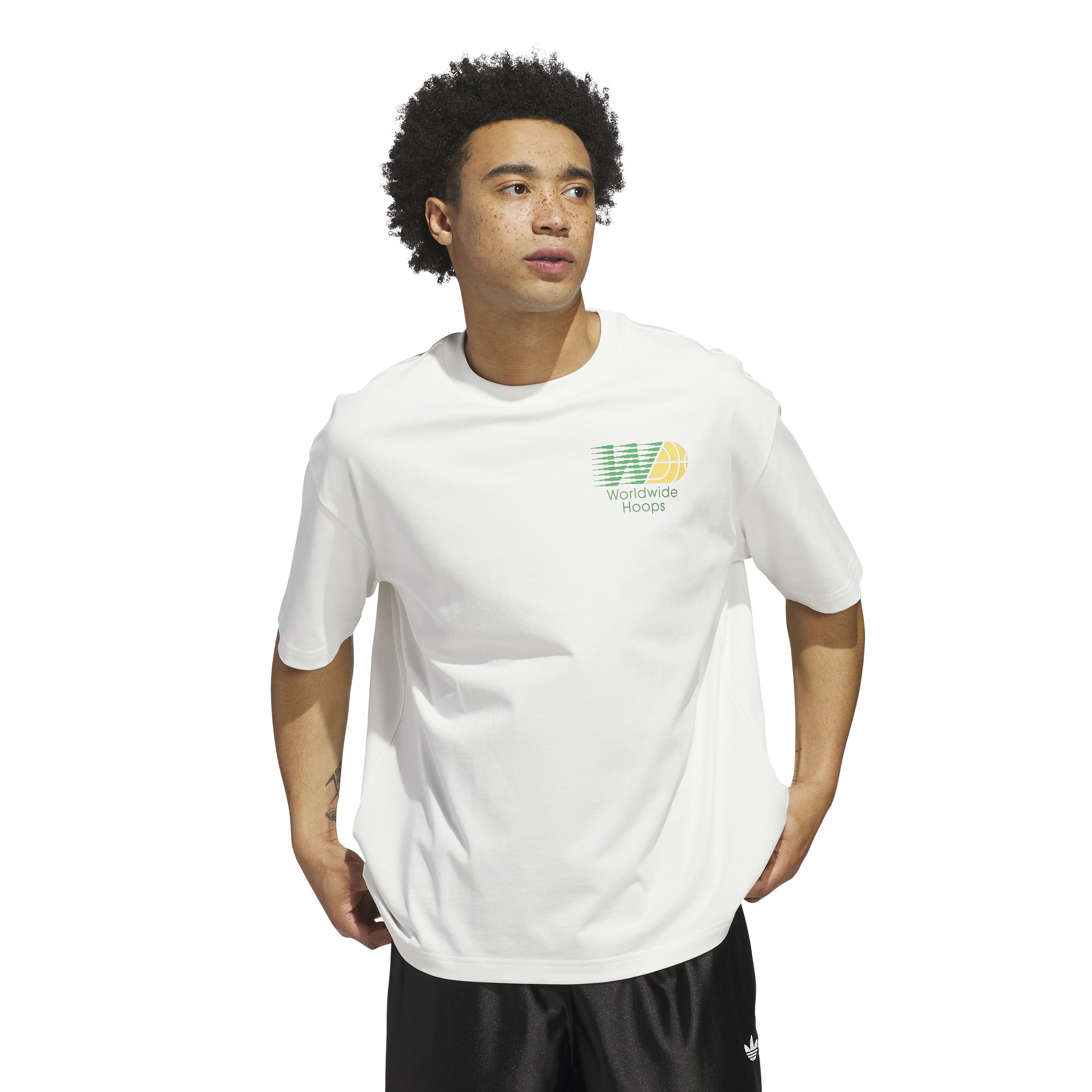 ADIDAS GLBL HOOPS TEE