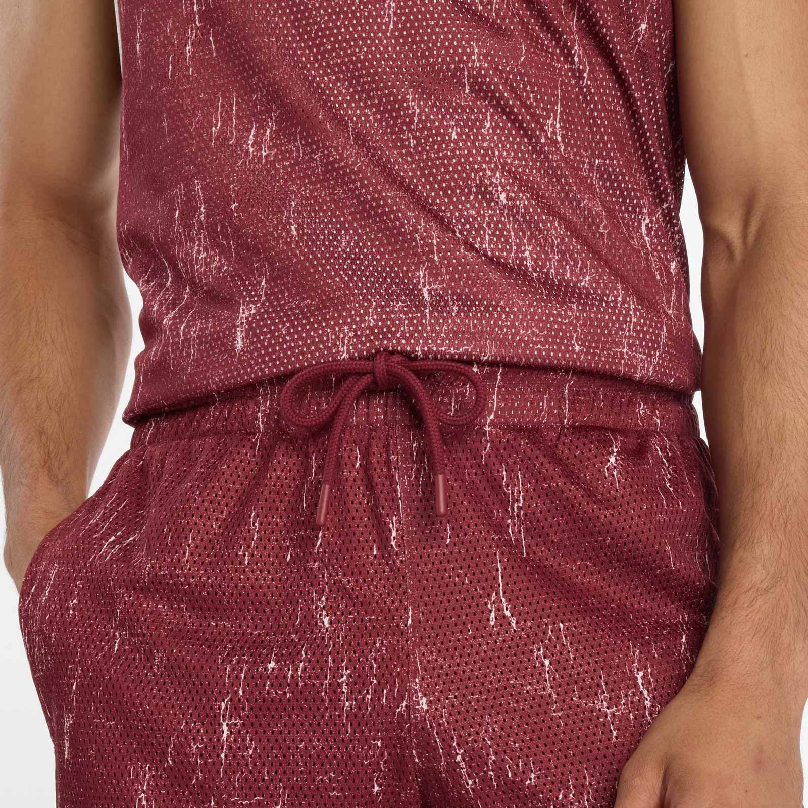 NEW BALANCE 7" MESH SHORT