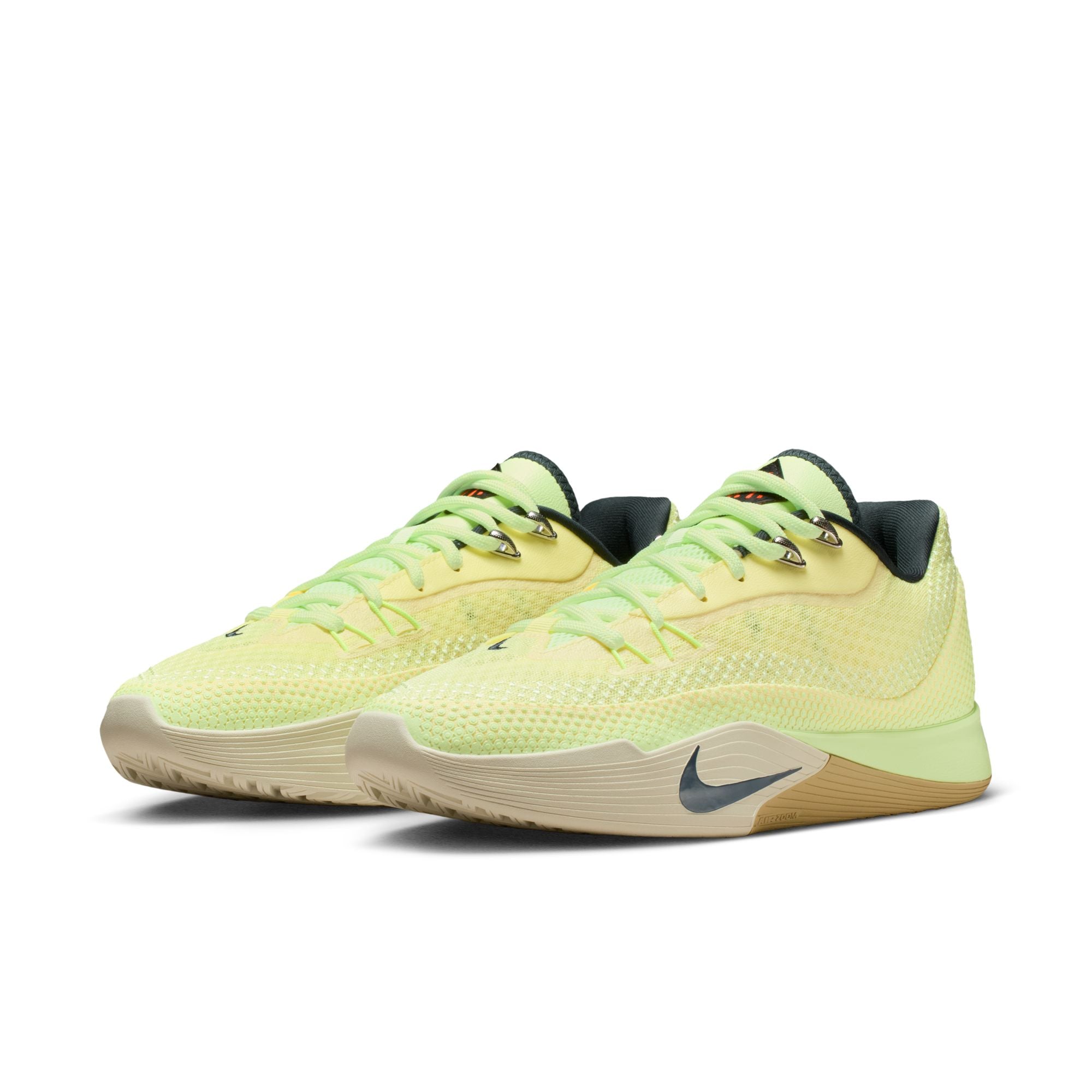 NIKE S.T. FLARE