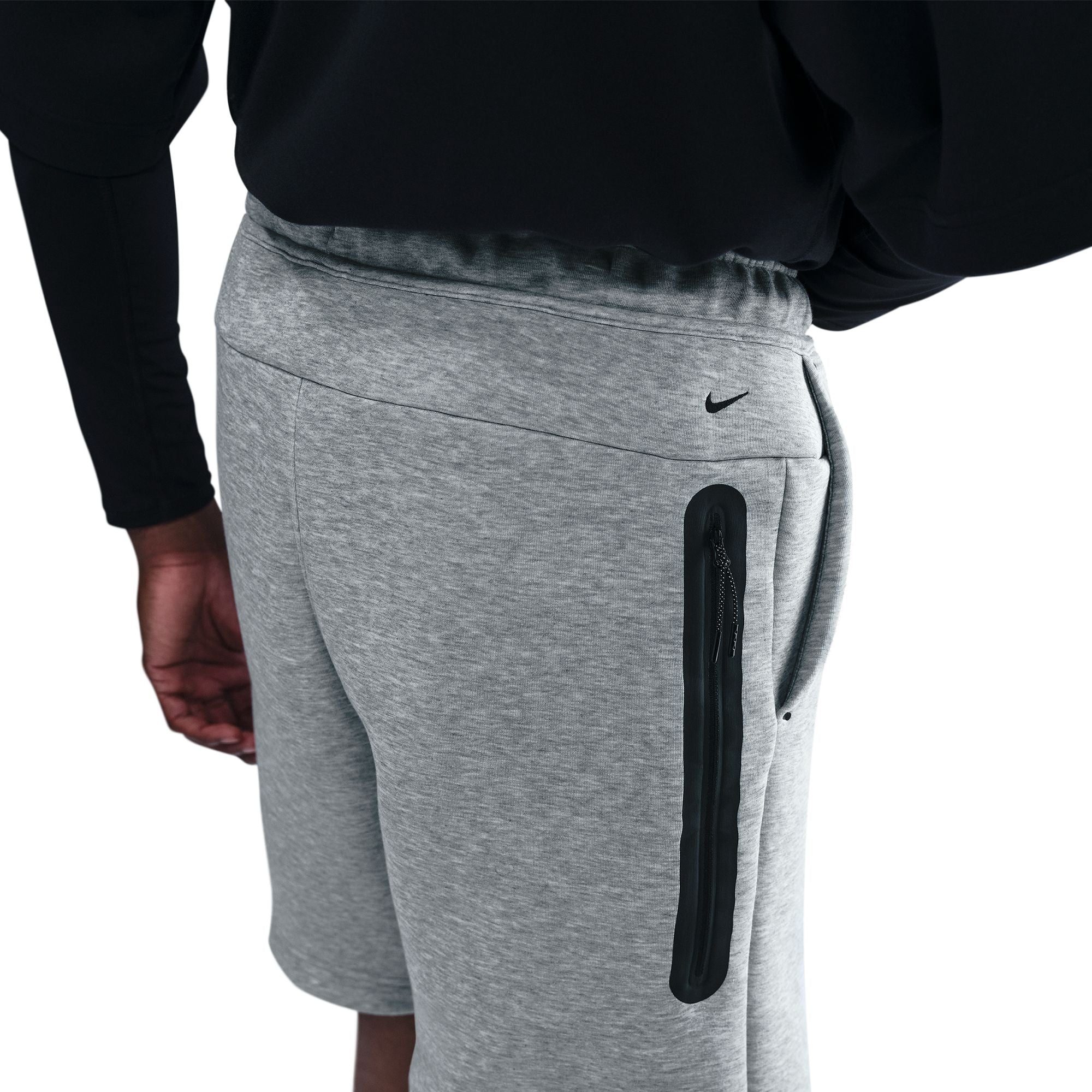 NIKE MENS TECH FLEECE SHORT