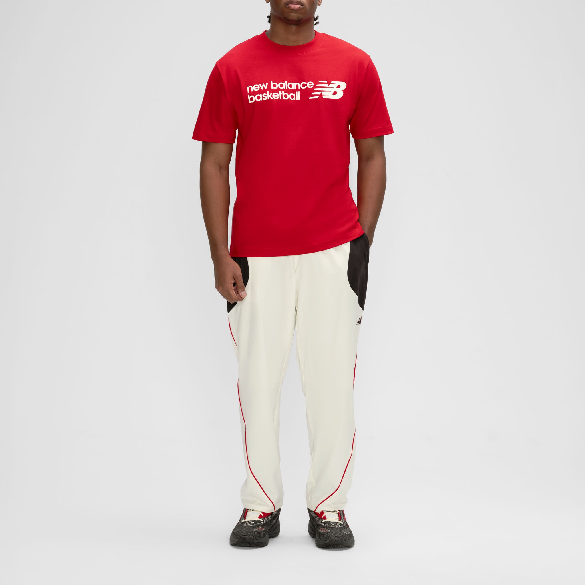 NEW BALANCE CORE BASKETBALL GRAPHIC T-SHIRT