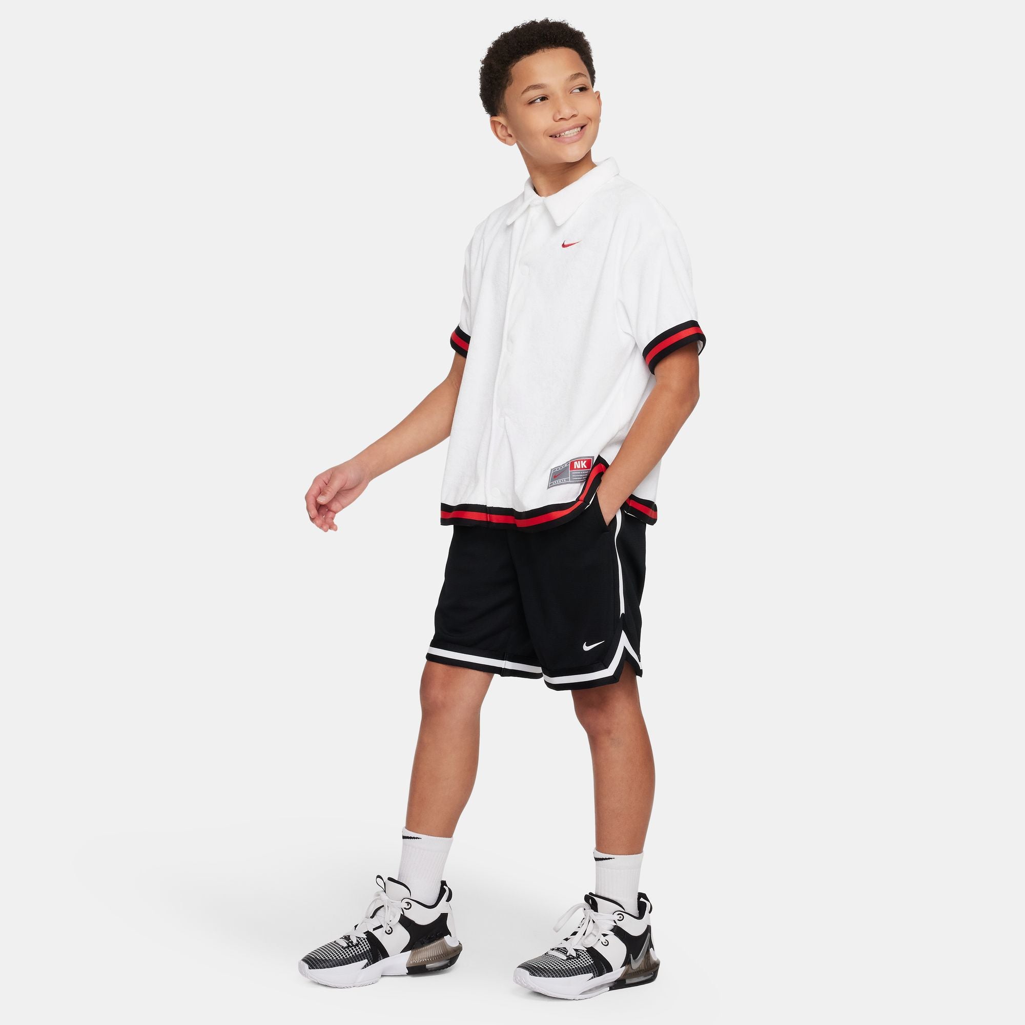 NIKE BOYS DRI-FIT DNA 24 SHORT