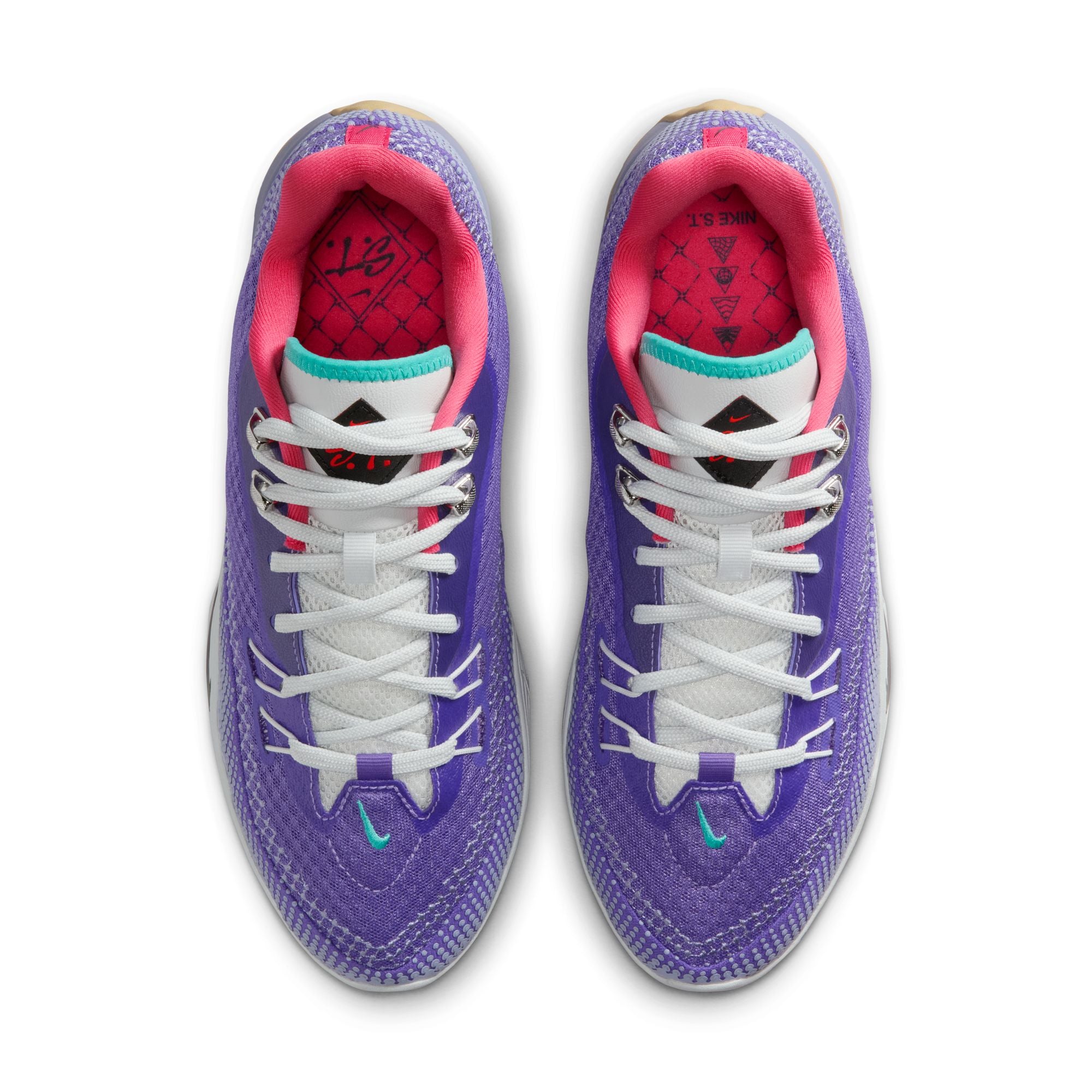 NIKE S.T. FLARE