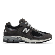 NEW BALANCE 2002R