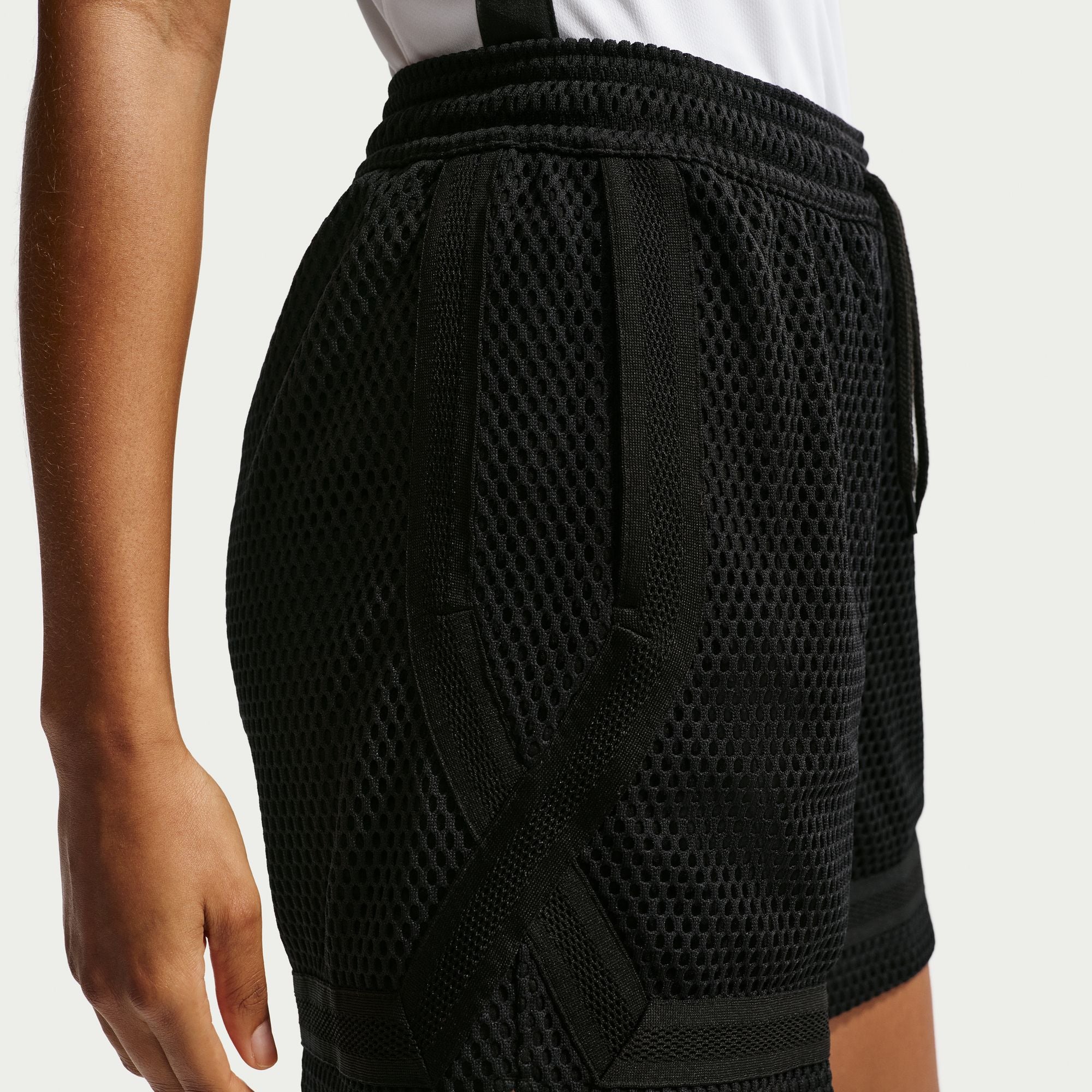 NIKE WOMENS DRI-FIT 5" BASKETBALL SHORT