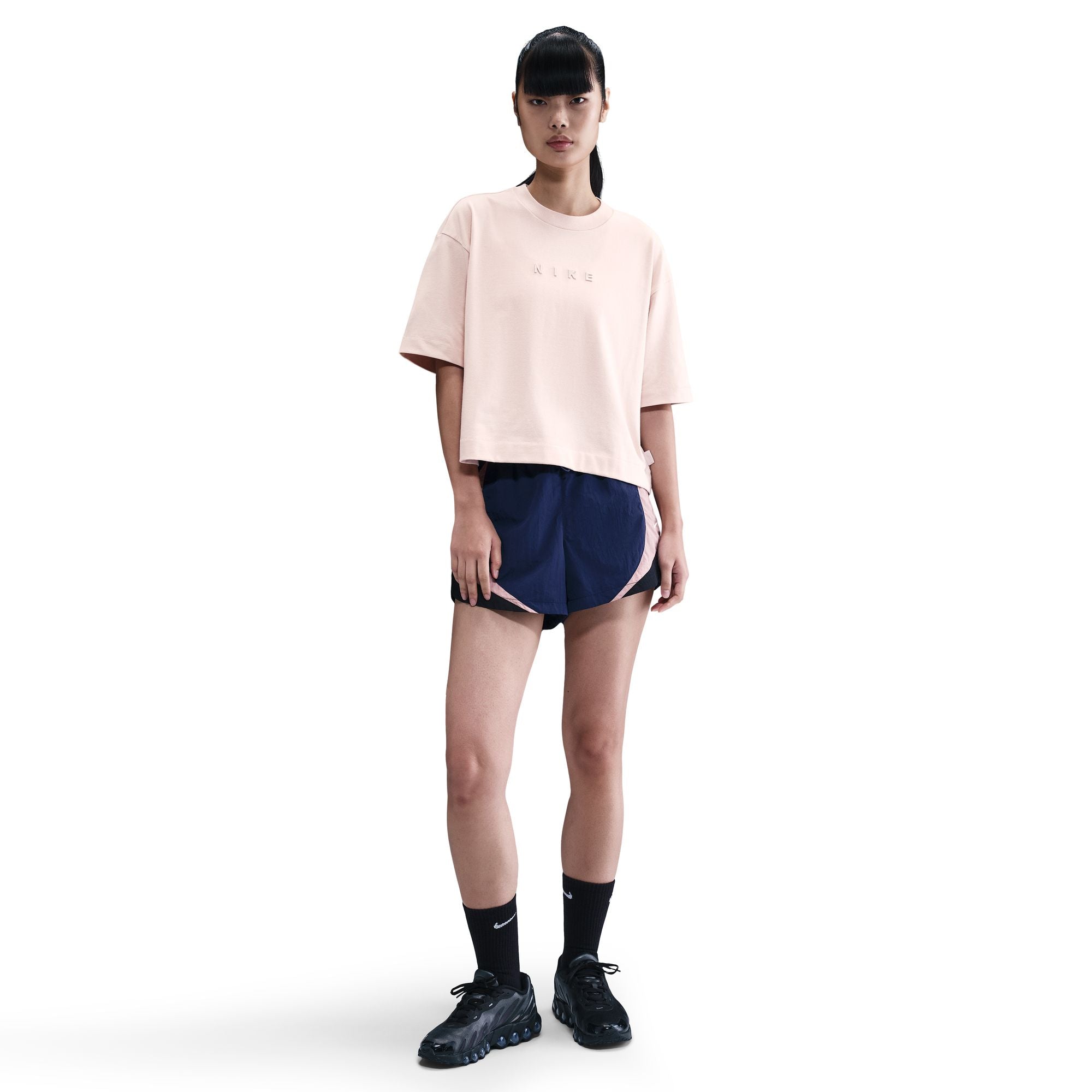 NIKE WOMENS LUXE BOXY TEE