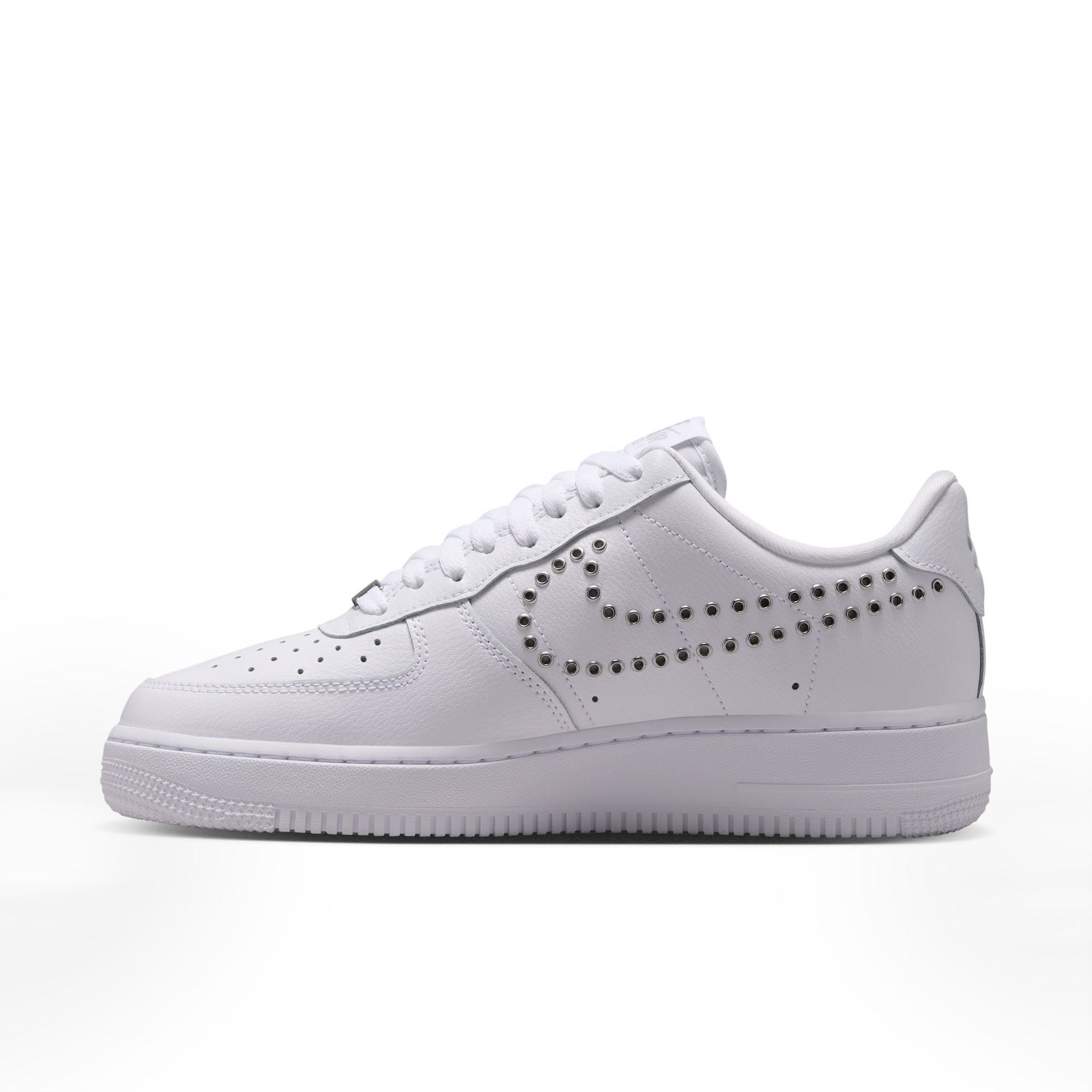 NIKE WOMENS AIR FORCE 1 '07 LV8