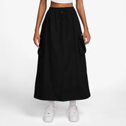 NIKE WOMENS CARGO SKIRT