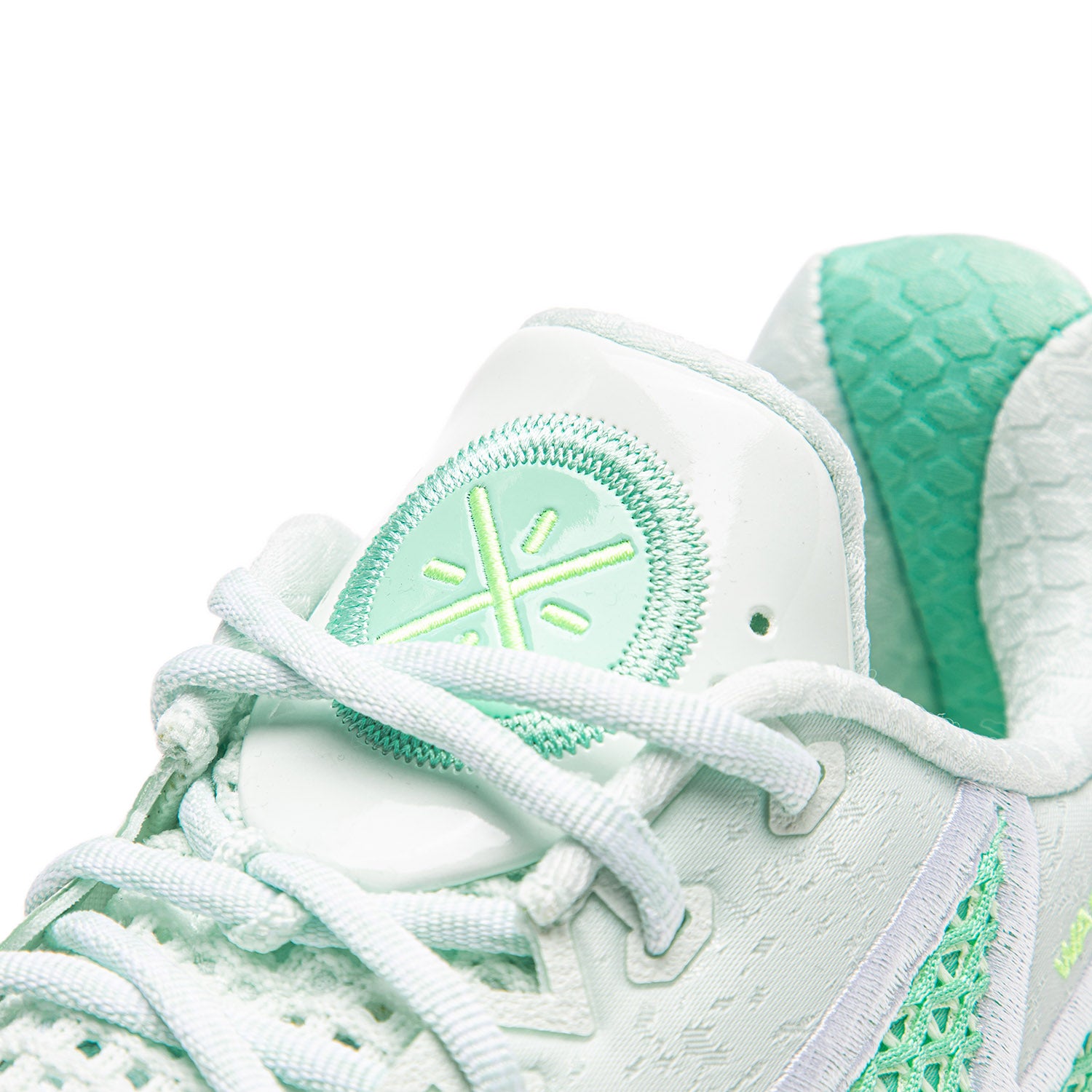 WADE FLASH 2 'SPRING DAY'