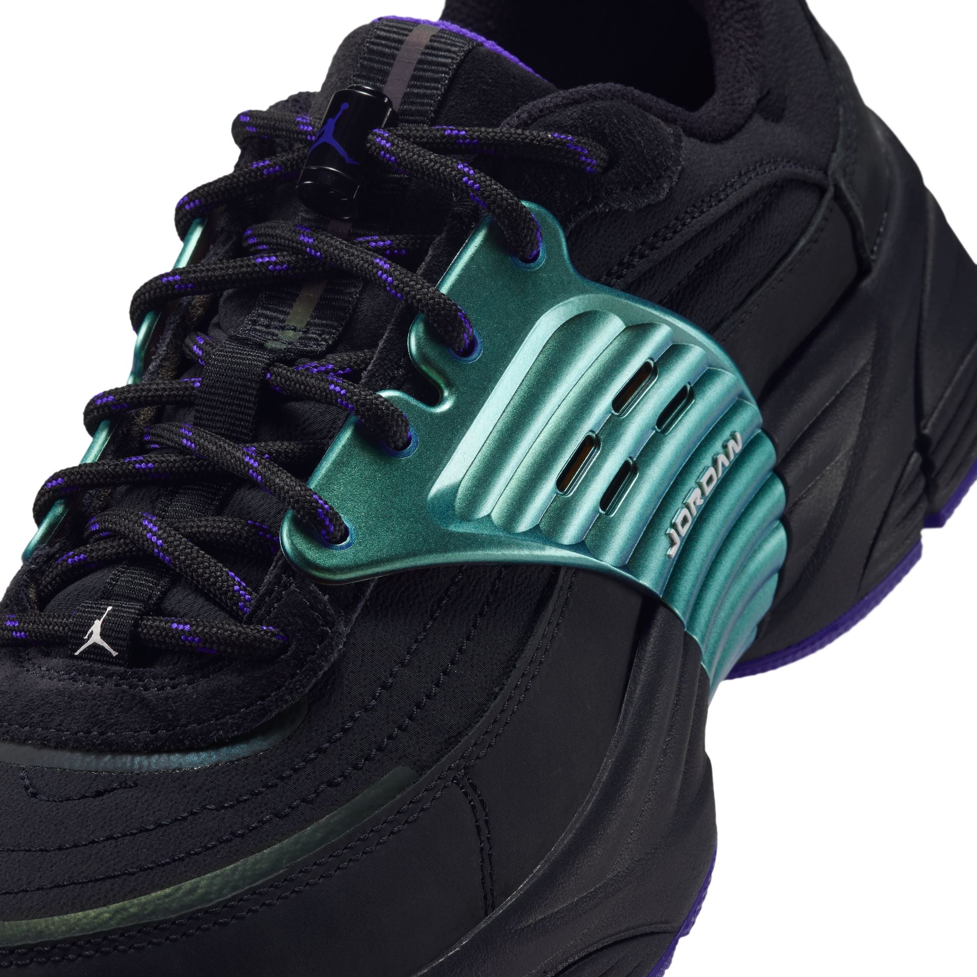JORDAN TRUNNER O/S SE