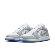 WOMENS AIR JORDAN 1 LOW