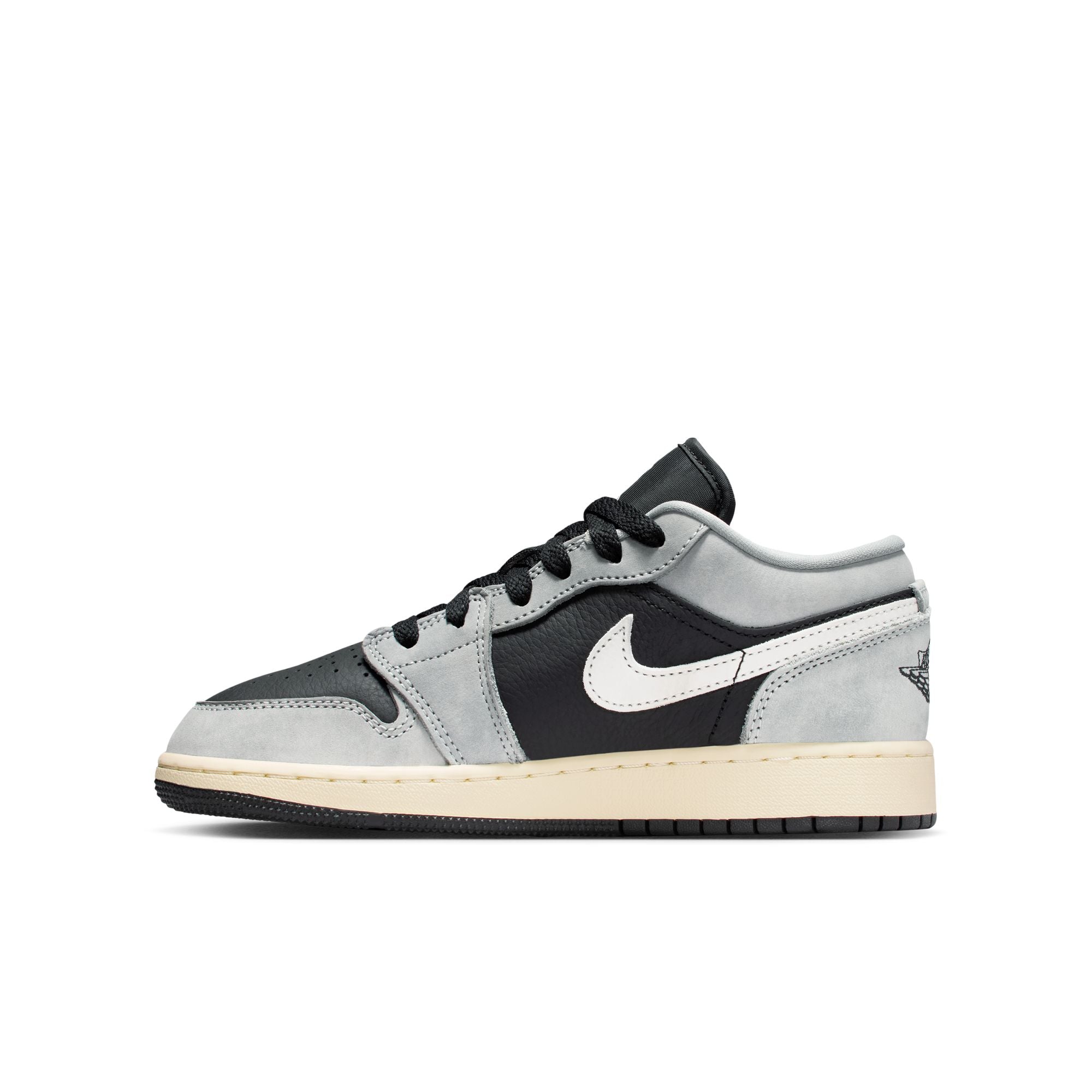 AIR JORDAN 1 LOW SE YOUTH