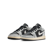 AIR JORDAN 1 LOW SE YOUTH