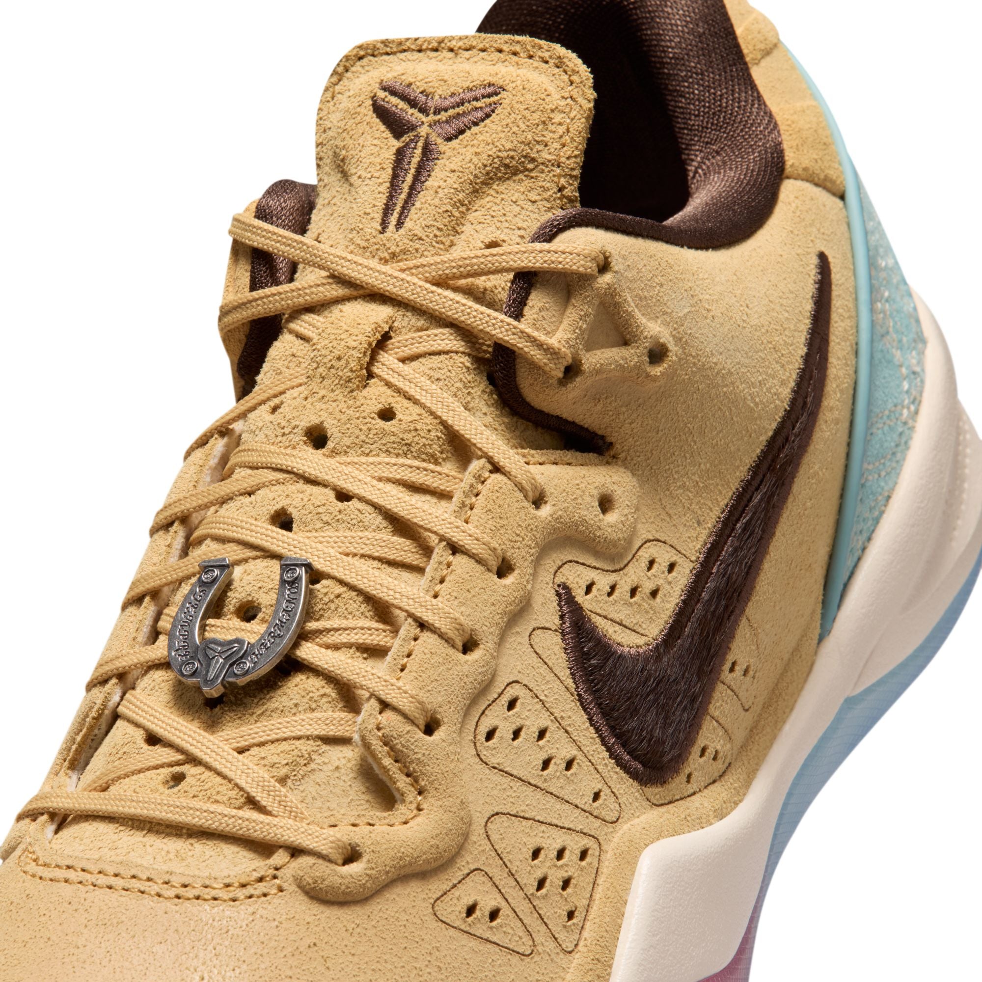 NIKE KOBE VIII EXT PROTRO 'SIEMPRE MIO'