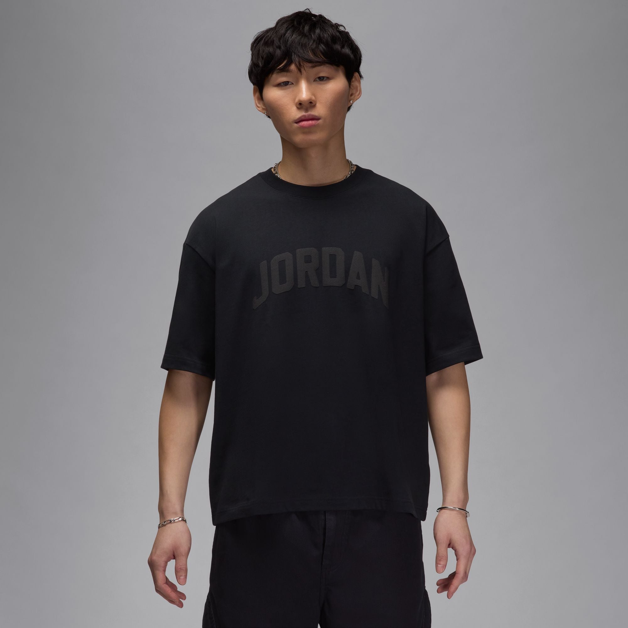JORDAN M FLT ESS BOXY SS CREW