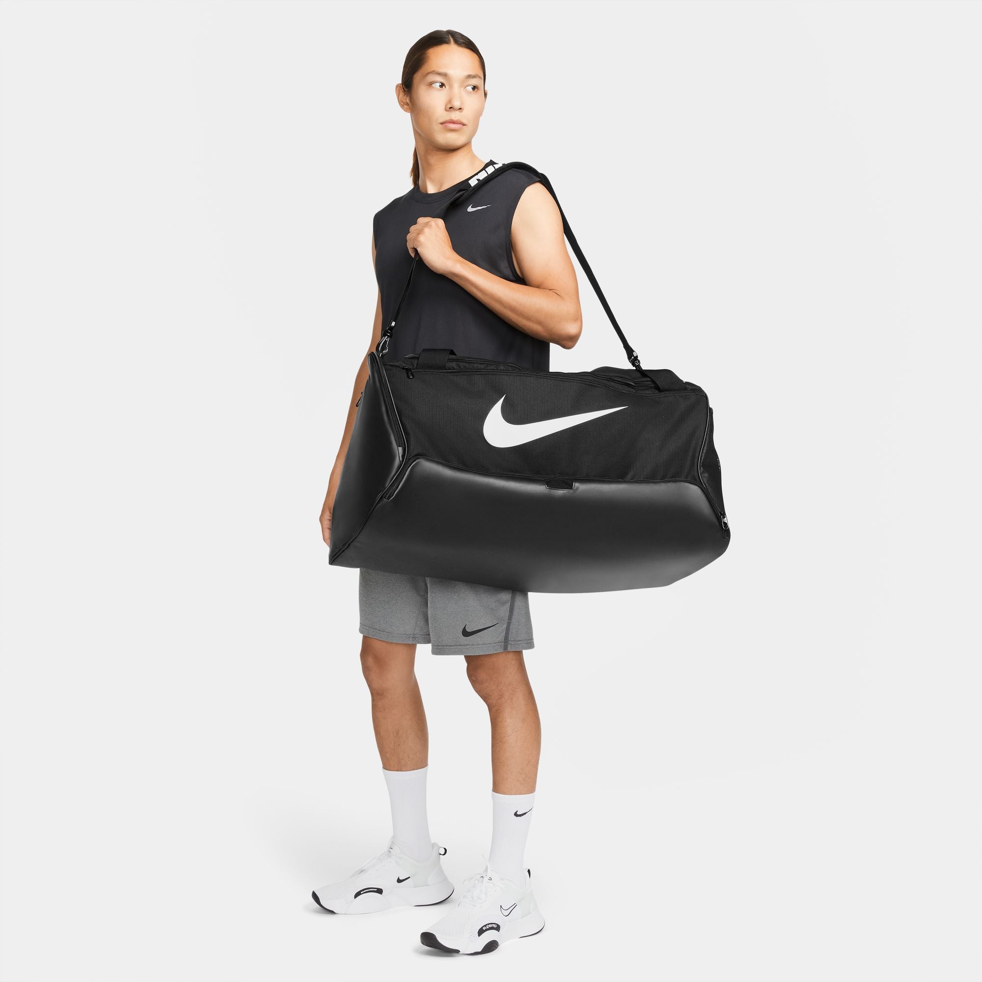 NIKE BRASILIA DUFFLE BAG - 9.5 (95L)