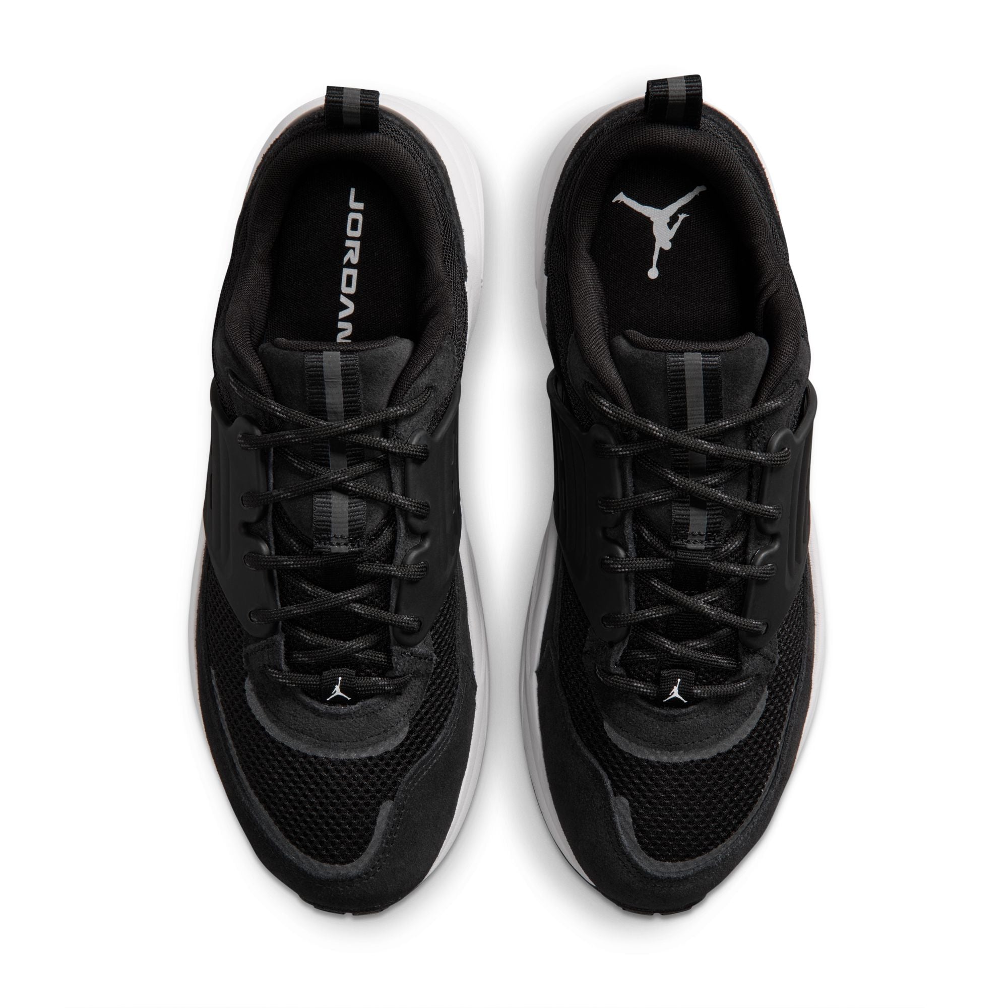 JORDAN TRUNNER O/S