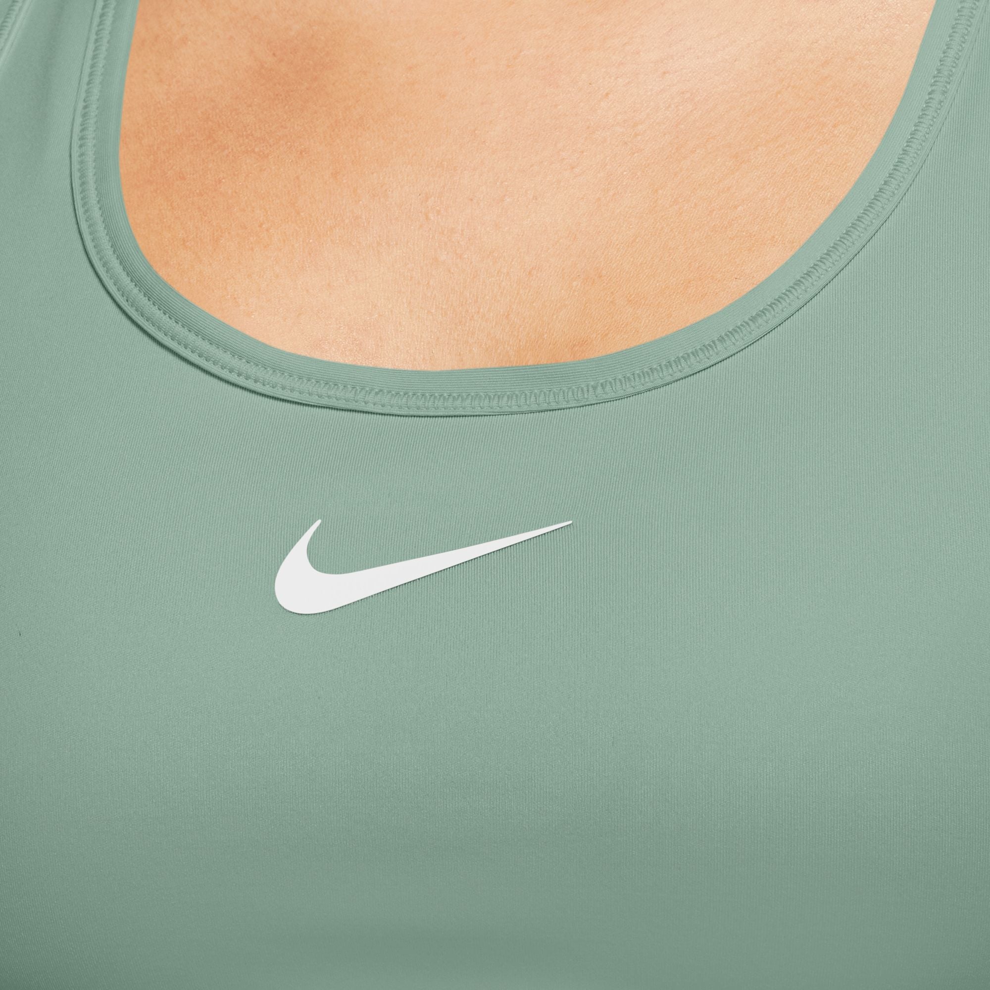 NIKE WOMENS SWOOSH MEDIUM SUPPORT BRA