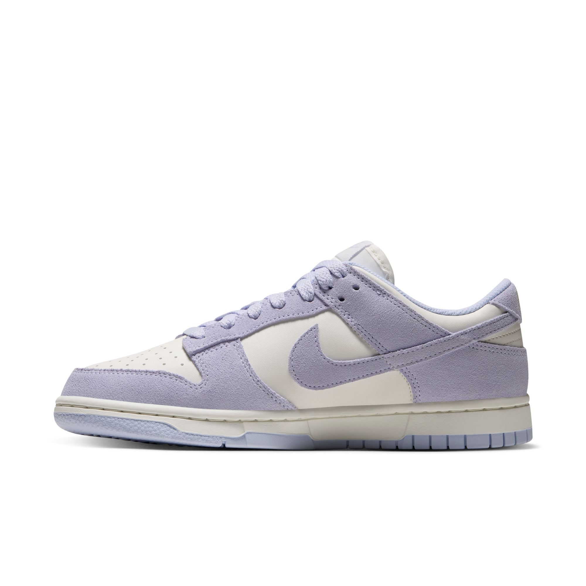 NIKE WOMENS DUNK LOW