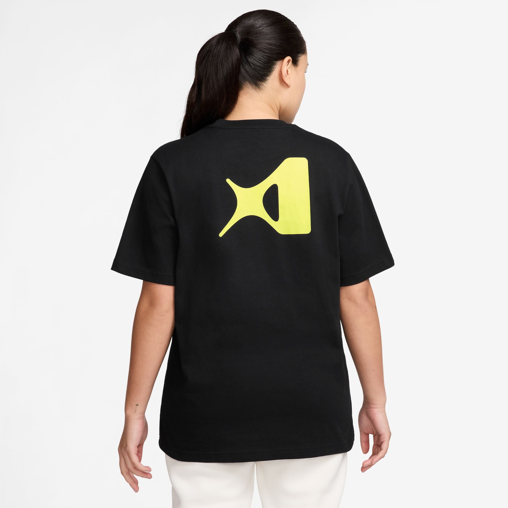 NIKE WOMENS AJA WILSON SIGNATURE TEE