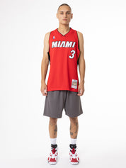 MITCHELL & NESS SWINGMAN JERSEY HEAT WADE 05-06 ROAD