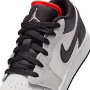 AIR JORDAN 1 LOW - YOUTH