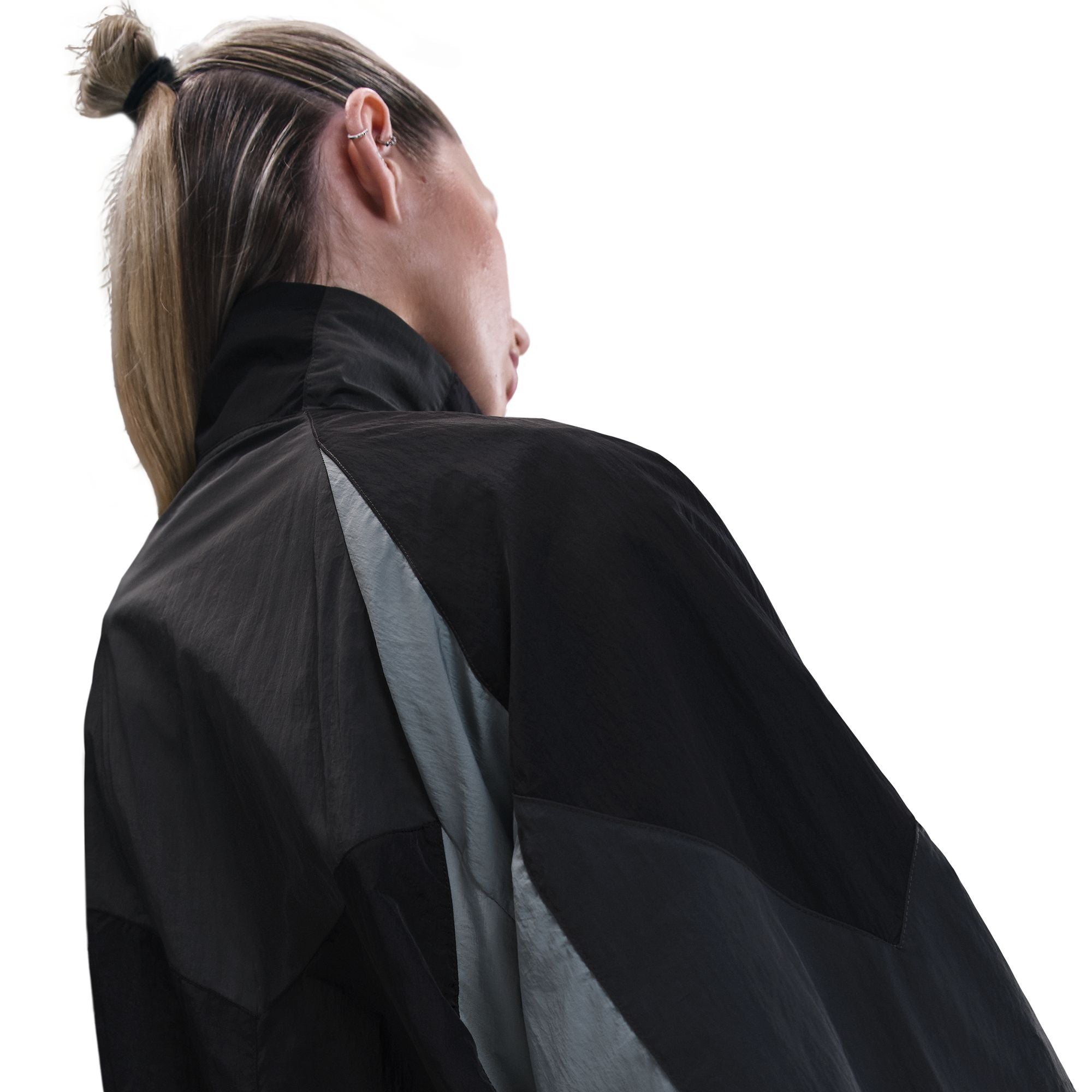 NIKE WOMENS OVERSIZED TRACK JACKET