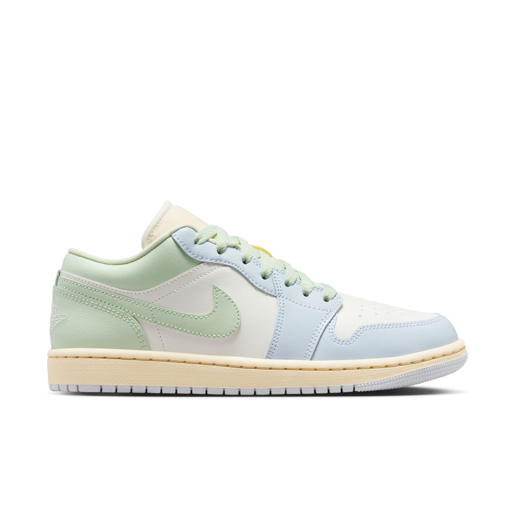 WOMENS AIR JORDAN 1 LOW