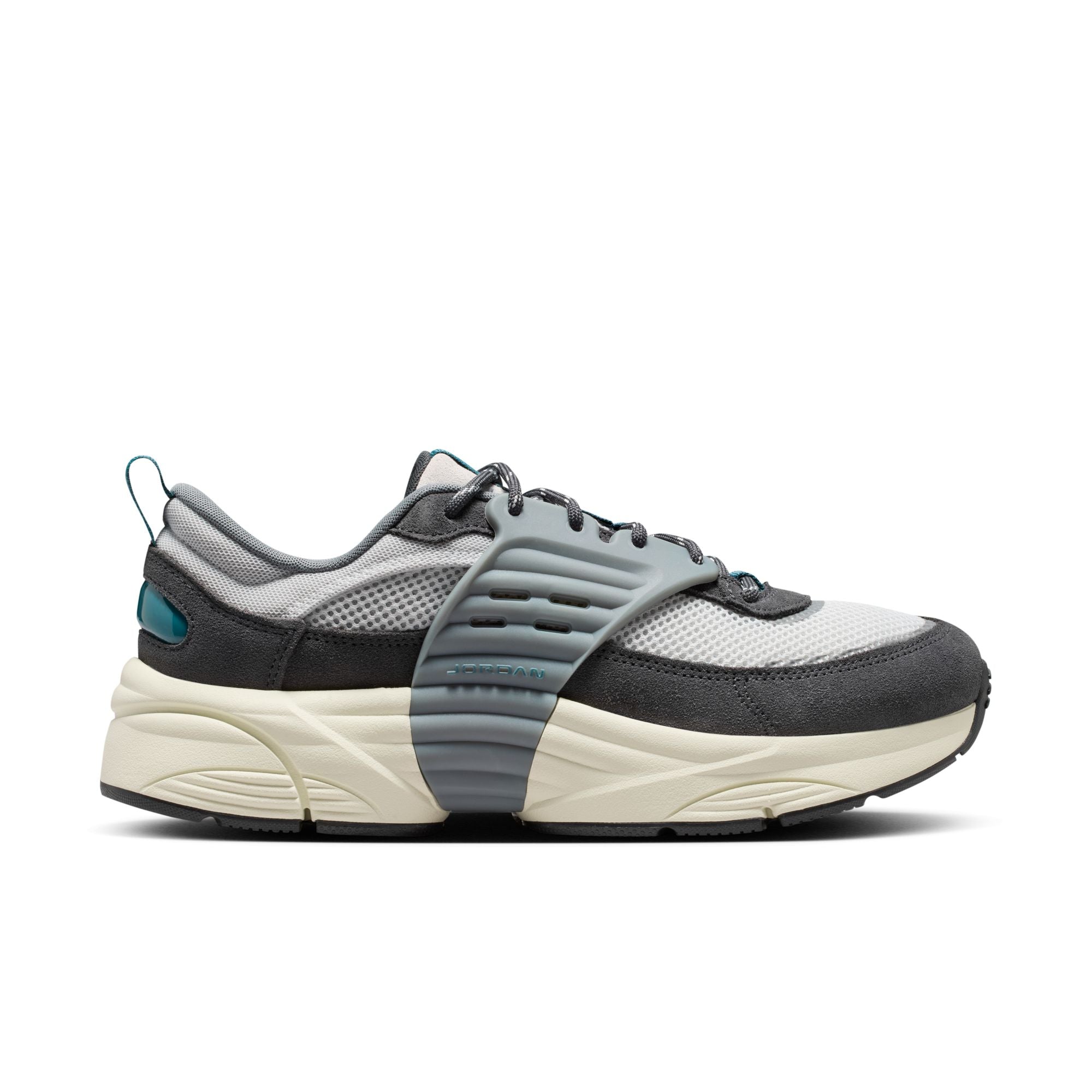 JORDAN TRUNNER O/S