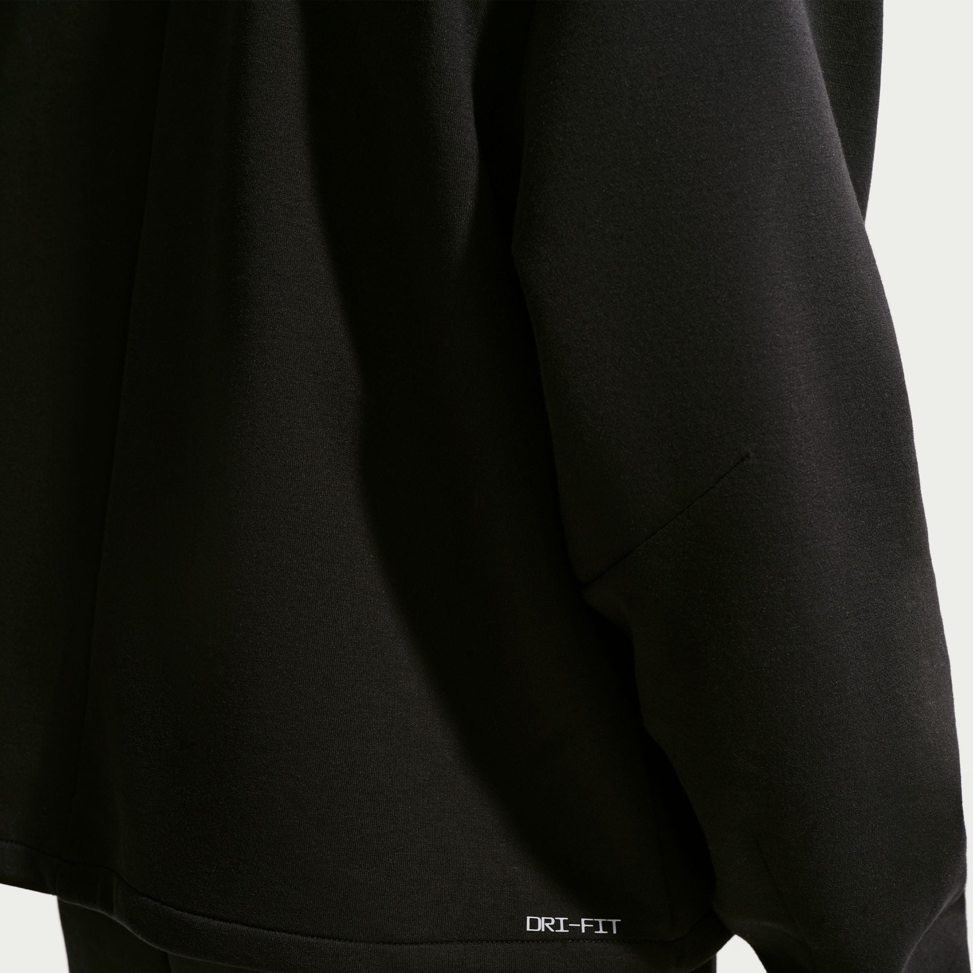NIKE MENS KOBE DRI-FIT MAMBA HOODIE