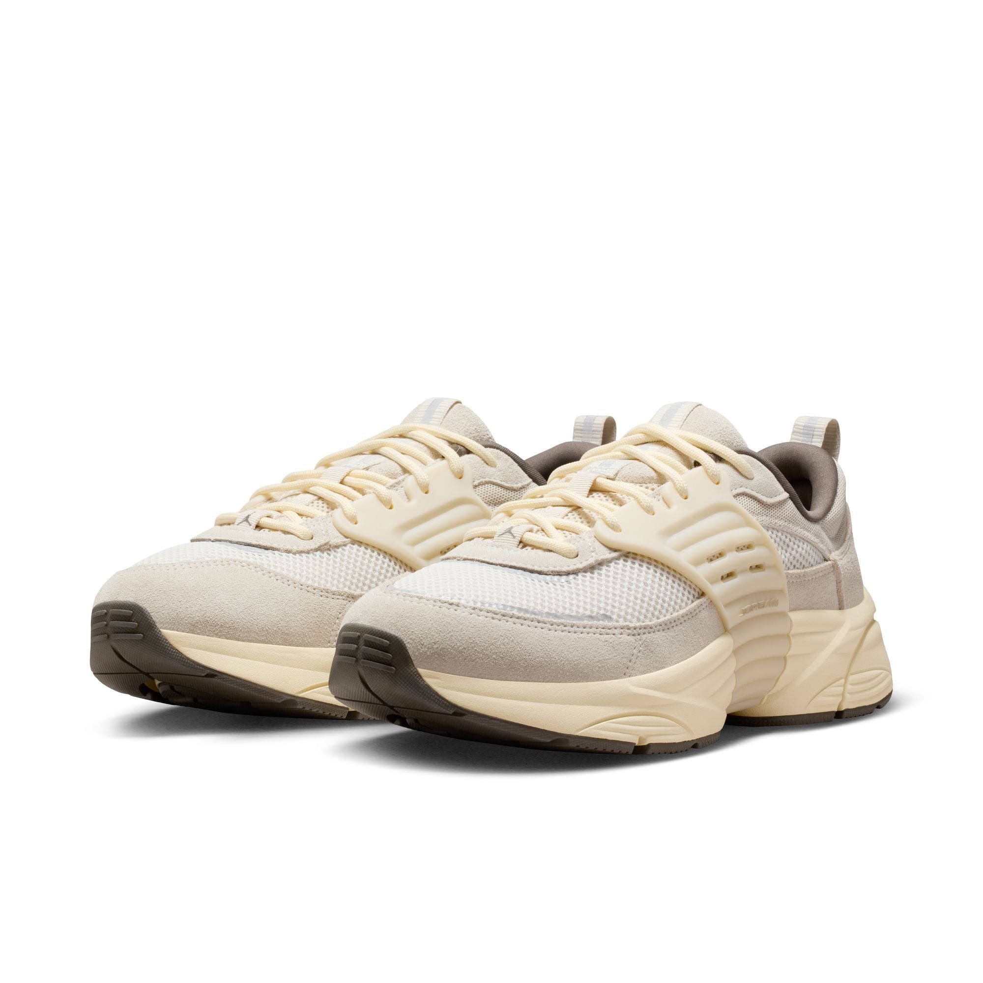 JORDAN TRUNNER O/S