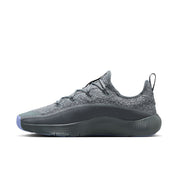 NIKE LEBRON TR 1