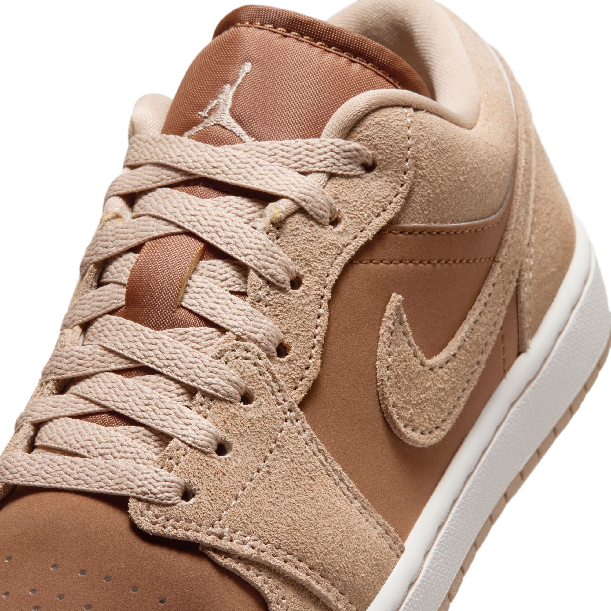 WOMENS AIR JORDAN 1 LOW