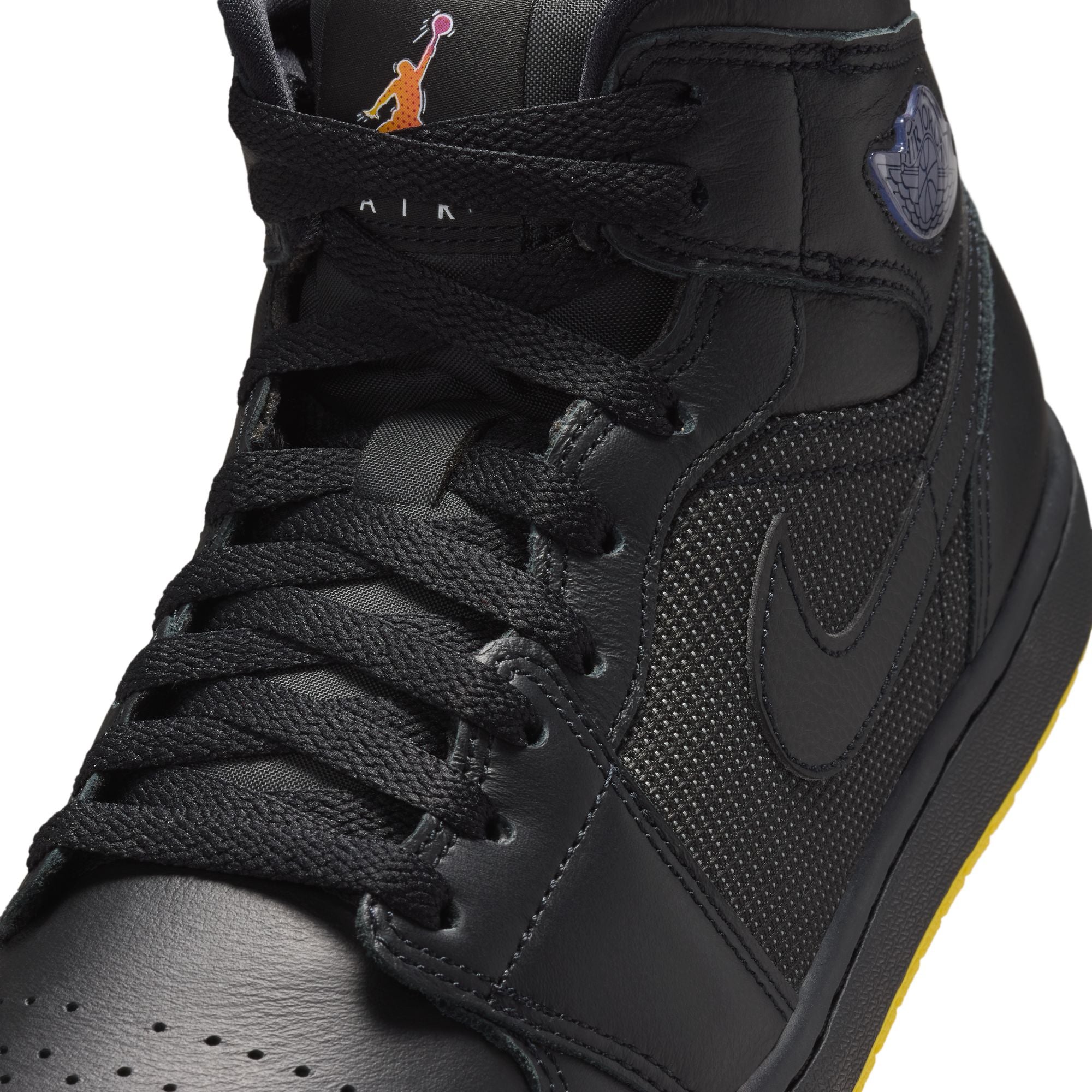 AIR JORDAN 1 MID SE