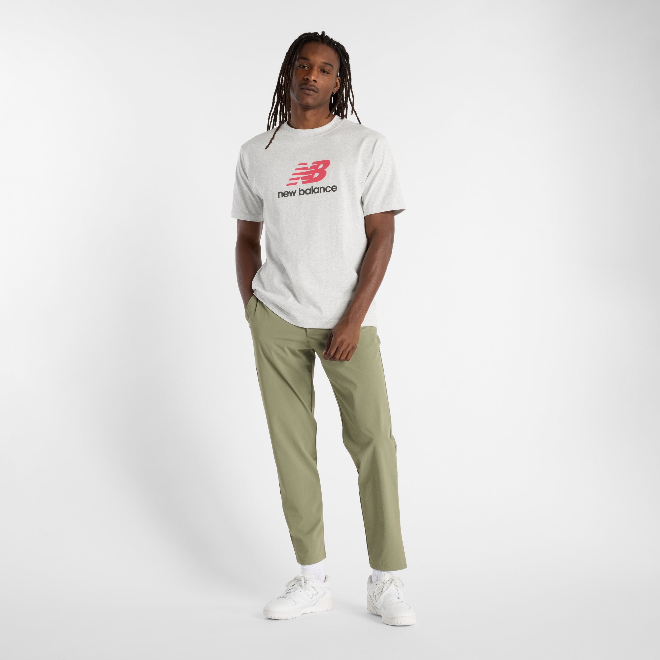 NEW BALANCE ATHLETICS LOGO T-SHIRT- AHH