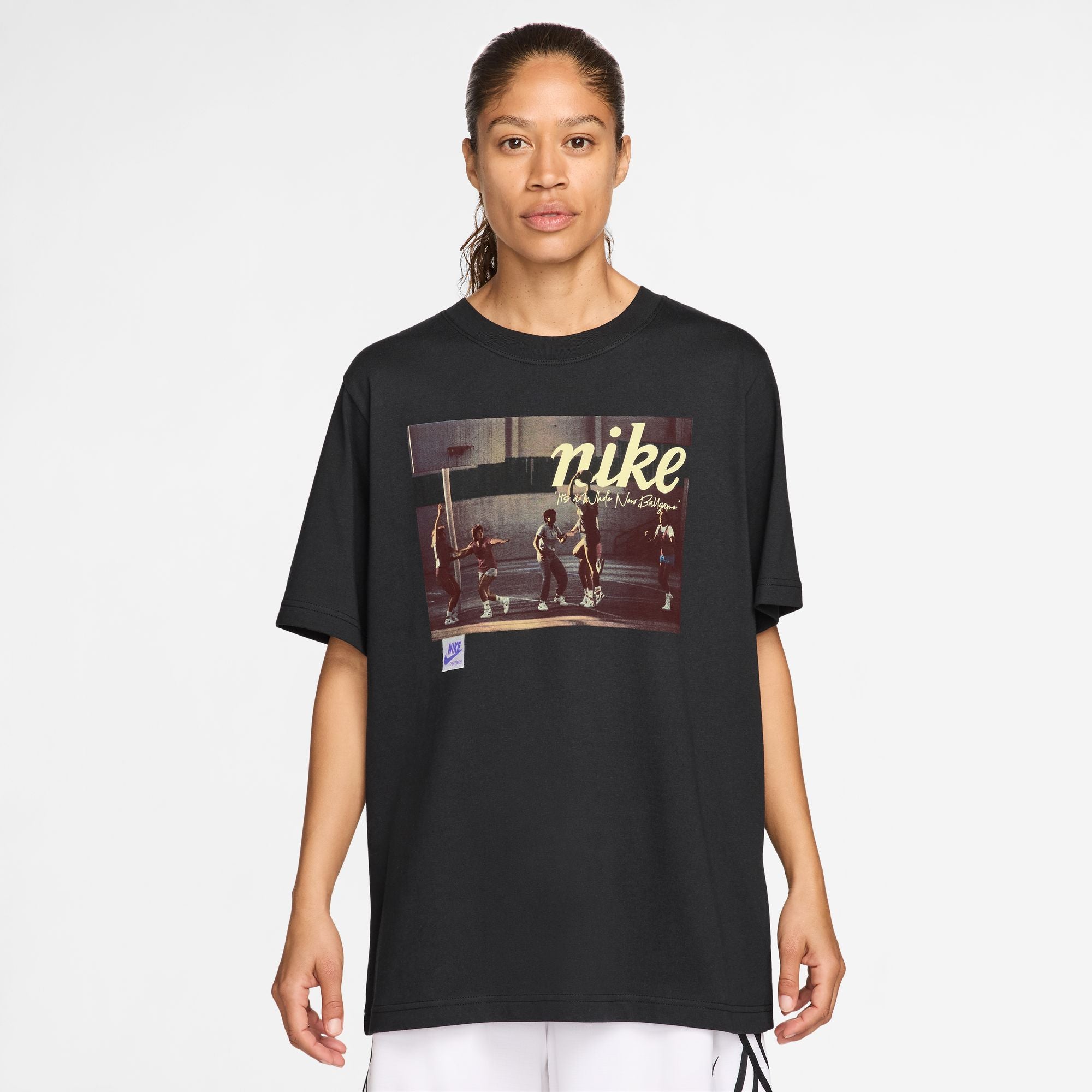 NIKE WOMENS BASKETBALL PHOTO TEE