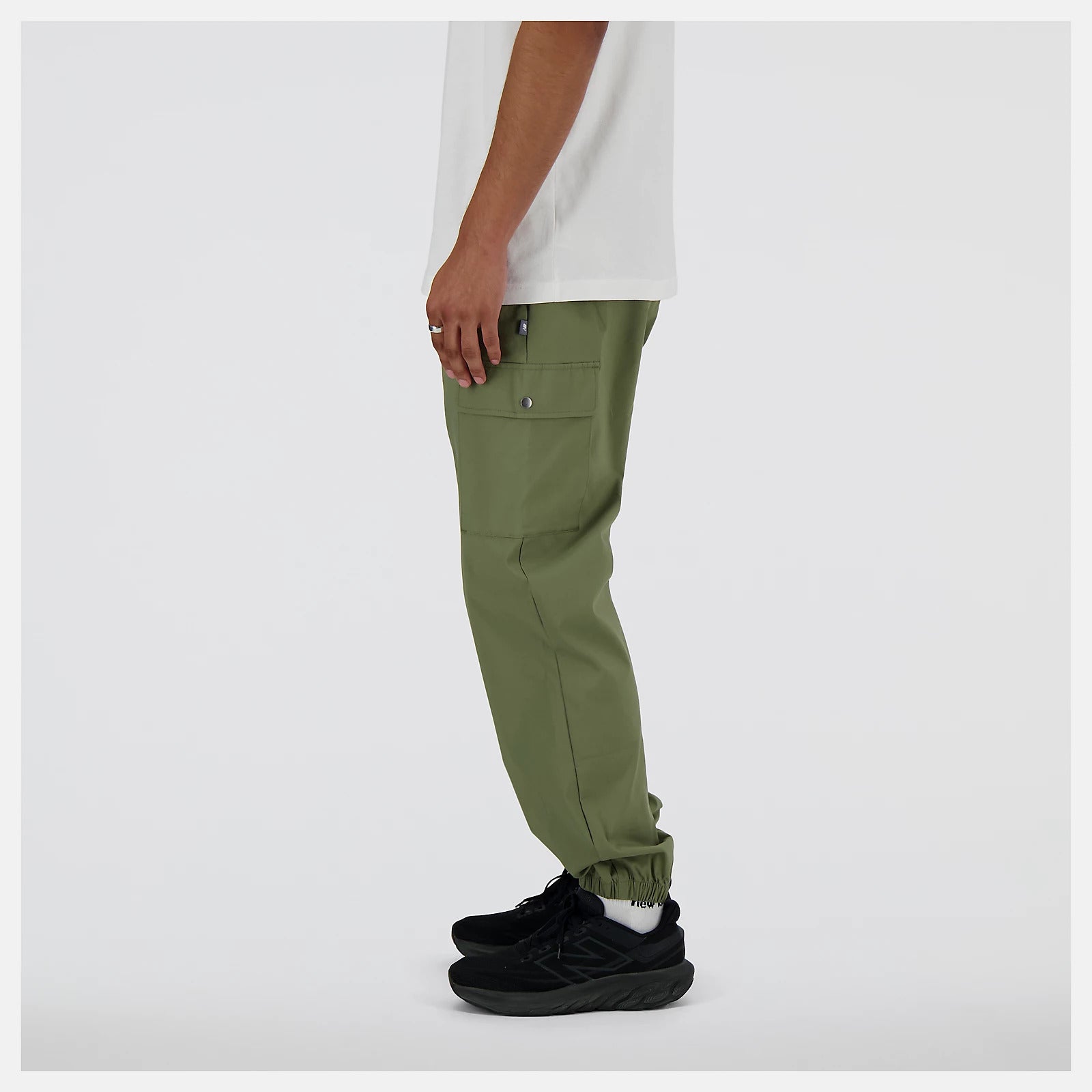 NEW BALANCE TWILL CARGO JOGGER- DEK